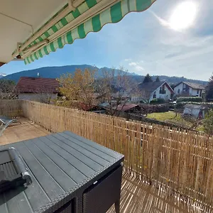 https://entre-lac-et-montagne-proche-centre-de-st-jorioz.hotels-rhonealpes.com