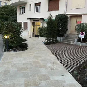 Appartement Promenade Carré D Or, Nice