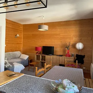 https://7-avenue-docteur-gomma.midi-pyreneeshotels.com